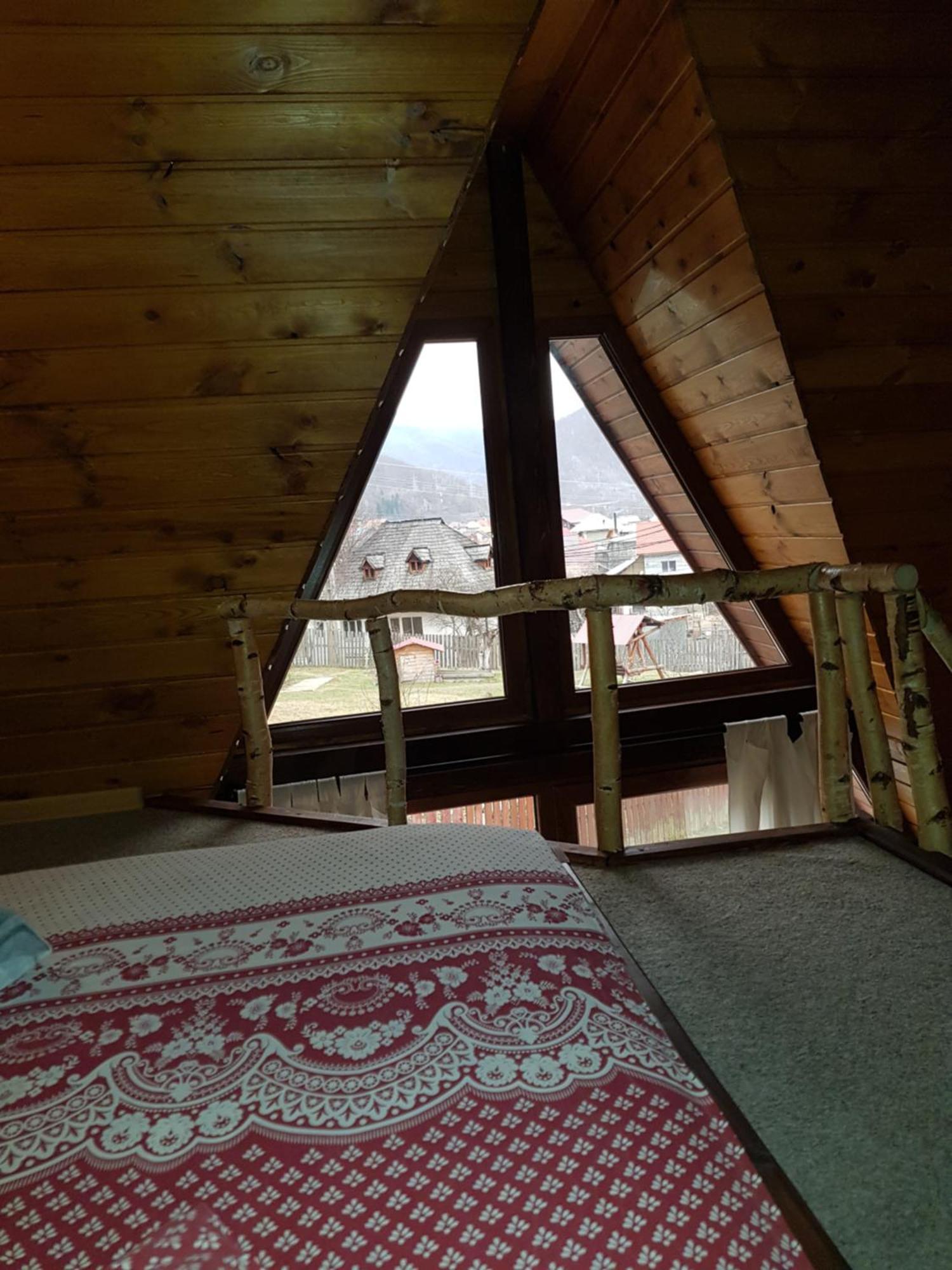Hotel Casa Dexi à Malaia Chambre photo